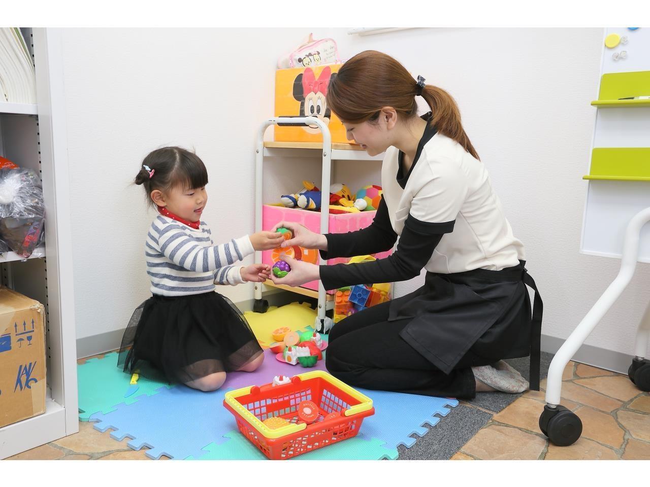 正社員前提の受付兼歯科助手