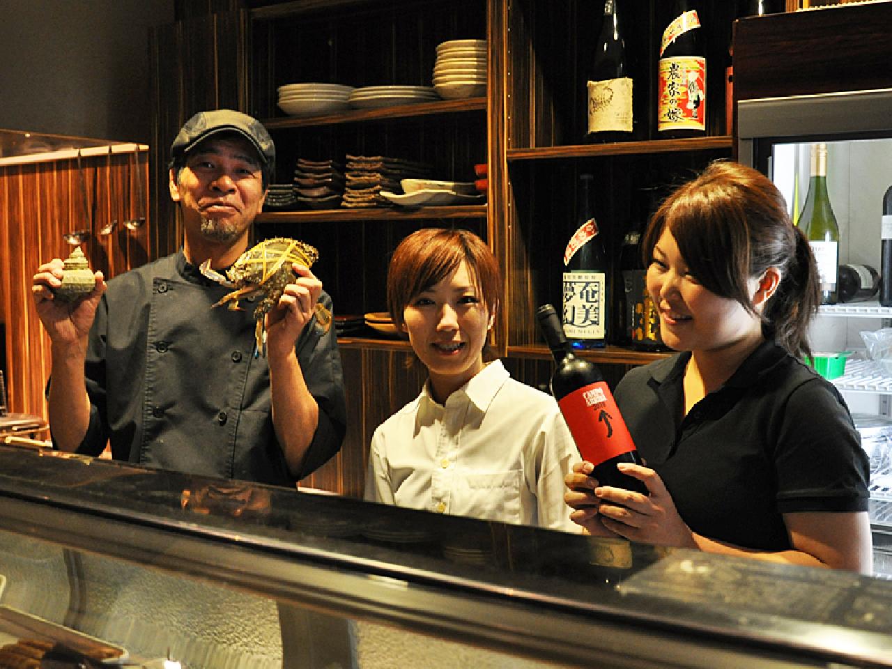 学生さん歓迎の海鮮居酒屋でのホールスタッフ