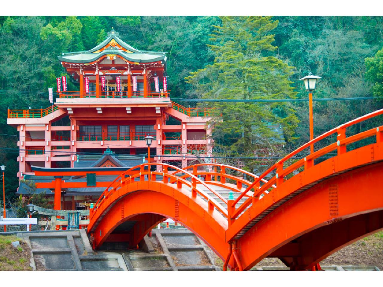 未経験から始められる神社の受付事務及び、巫女業務