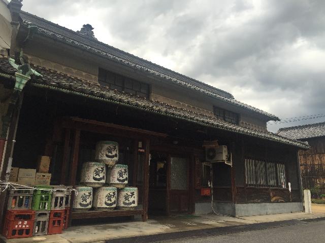 見習いから始める日本酒造り