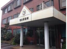 年齢不問の作業風景