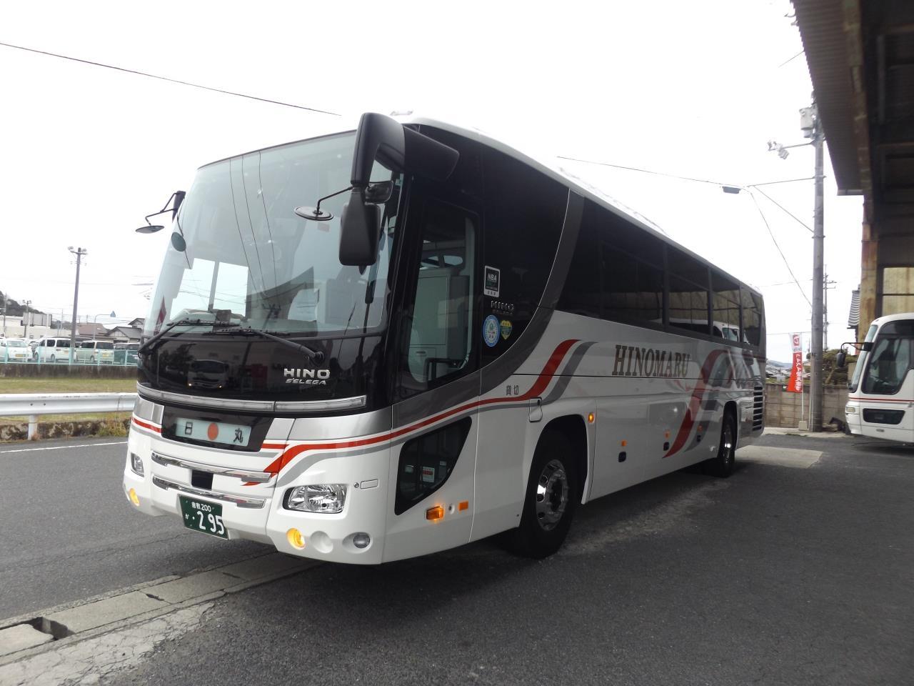 貸切バスやスクールバスのドライバー