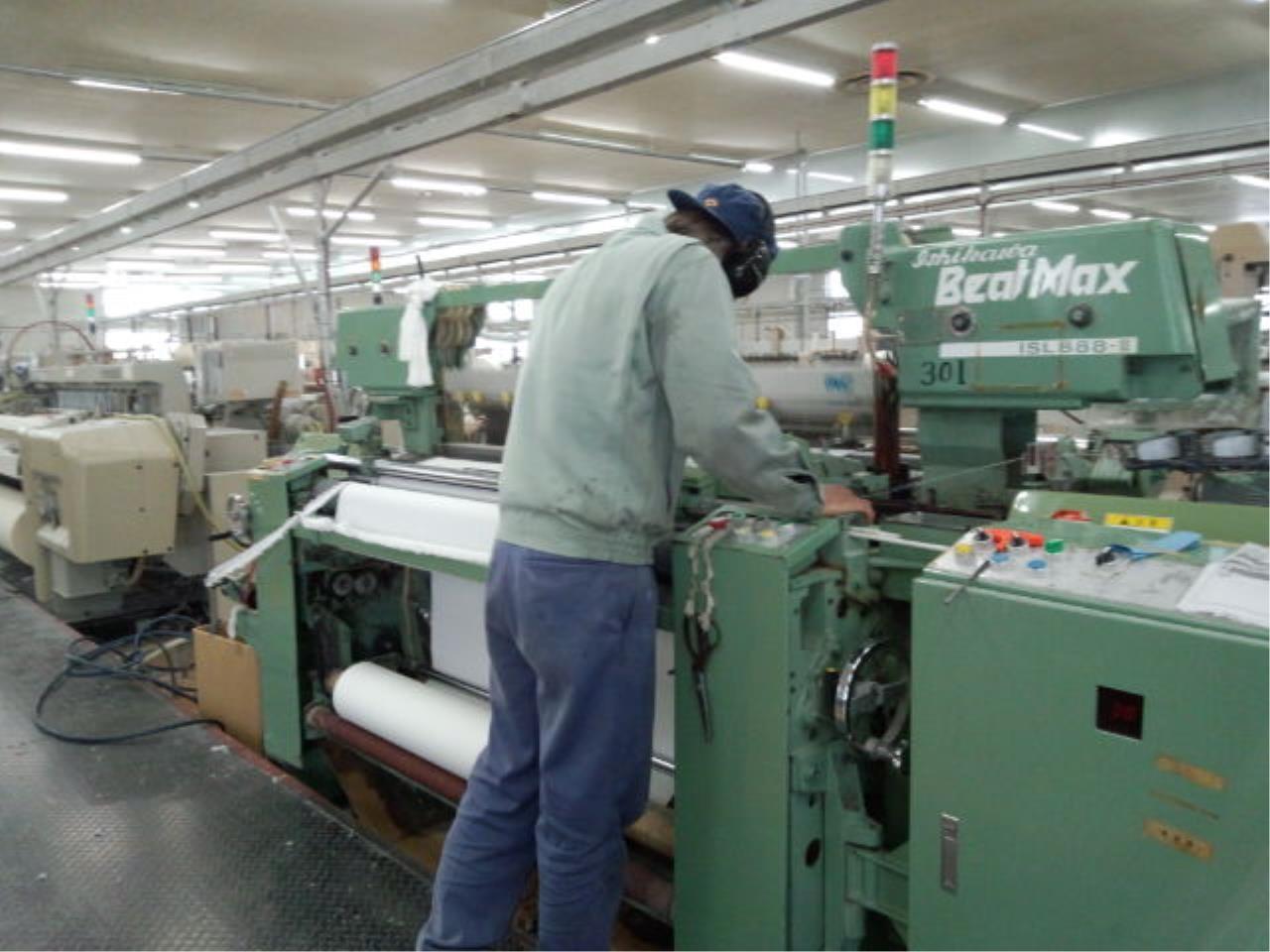 地場産業の伝統を守る帆布(はんぷ)製造(動画有り)