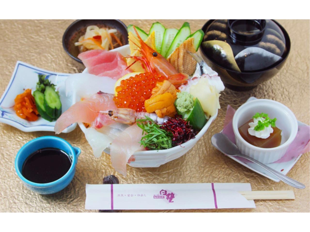 海鮮料理店での接客