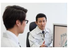装飾金物のスペシャリスト企業での生産および品質管理責任者（部長・課長待遇）