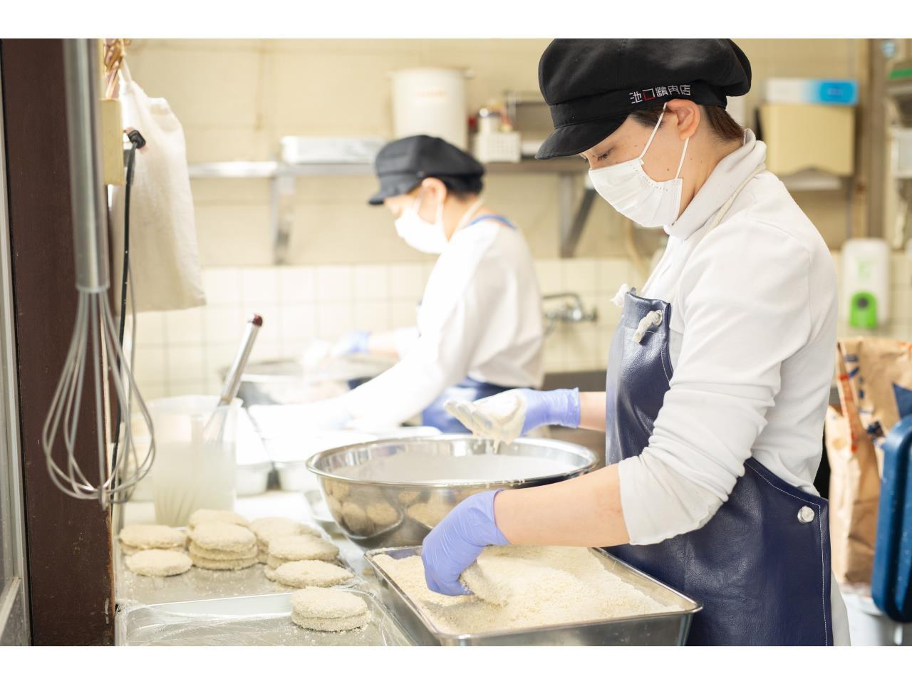 人気精肉店での食肉加工やお惣菜の製造 福山エリアでサービス 販売系の派遣 正社員のお仕事 求人情報詳細 人気精肉店での食肉加工やお惣菜の製造 福山エリアでサービス 販売系の派遣 正社員のお仕事 求人情報詳細