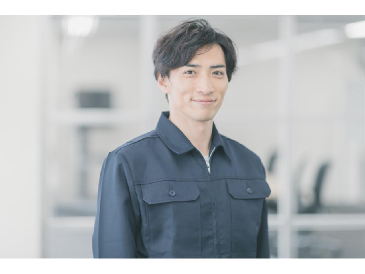 足場材や保安用品のレンタル資材のフォークリフト作業
