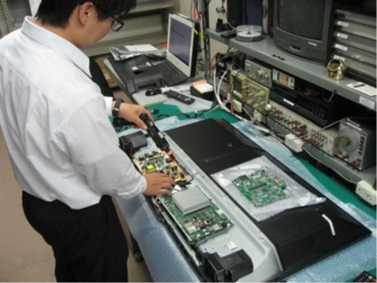 未経験から始められるTVなど家電製品のメンテナンス