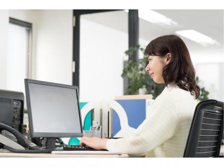 日祝休みで残業少なめの営業事務