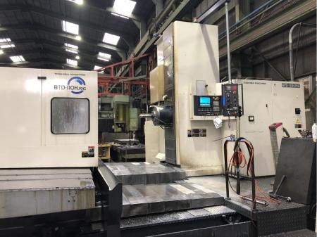 運搬用吊り具製造工場の機械オペレーター