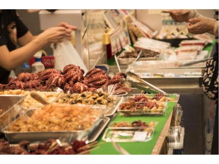 早朝勤務の鮮魚のルート配送・販売営業