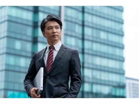 装飾金物のスペシャリスト企業の香川工場での営業責任者（部長待遇）