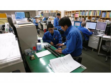 高梁市の優良企業での生産管理職