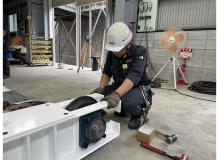 高梁市の優良企業での機械組立職