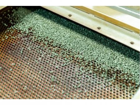 プラスチックリサイクルプラントでの技術系総合職