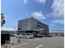 エアコン完備の作業風景