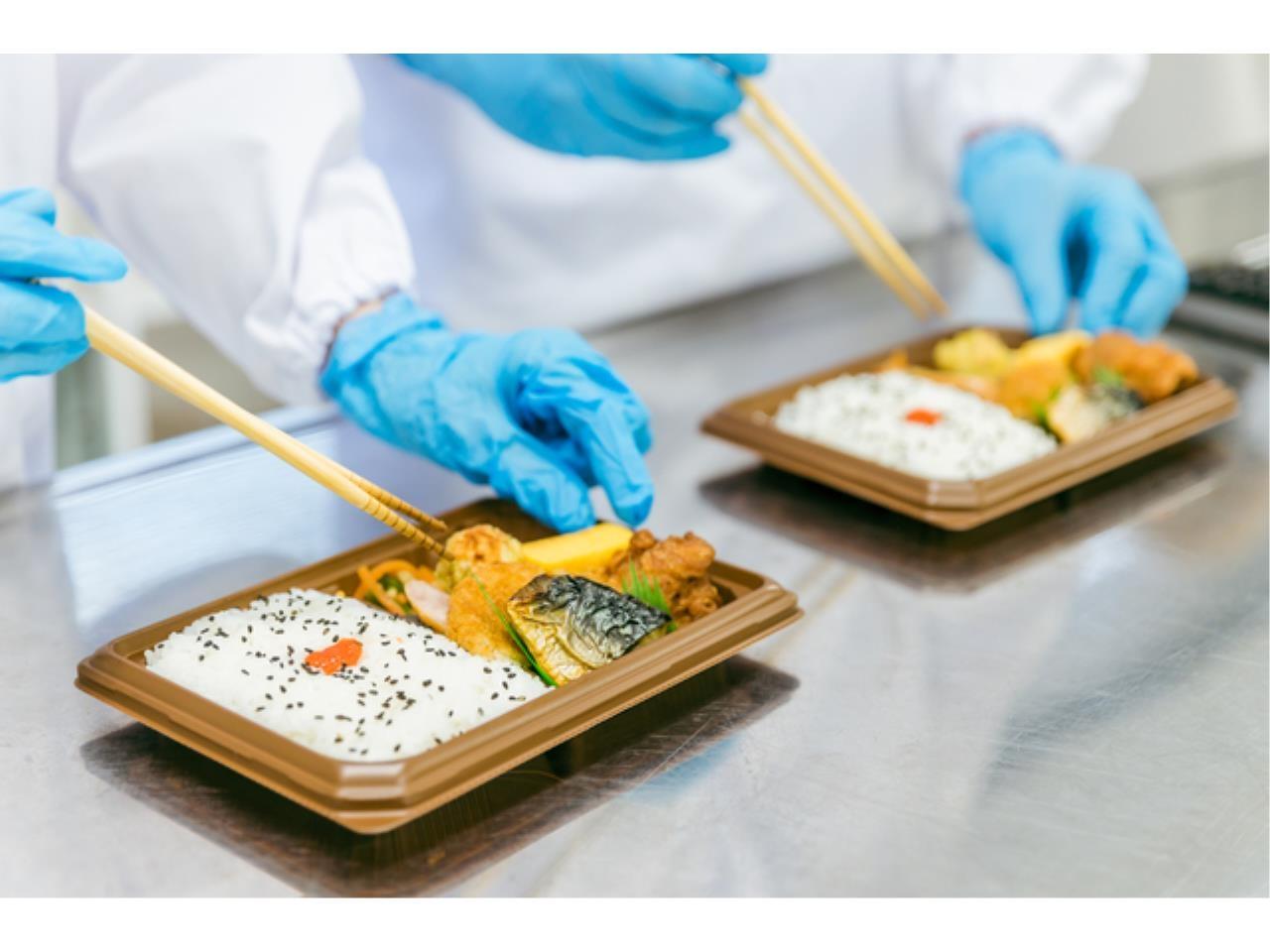 4時間以上からの勤務OK/お弁当・総菜の盛り付け簡単作業パート