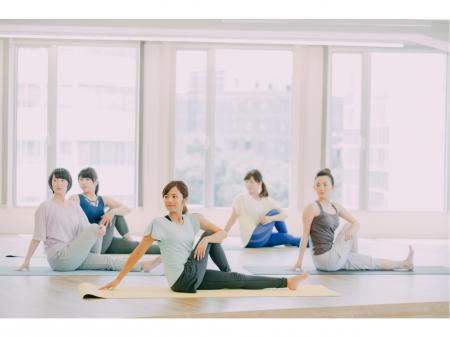 平日のみ夕方２時間だけのアルバイトで未経験もＯＫ　女性専用ジムのトレーナー