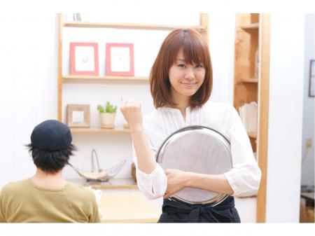 ホテル内レストランや宴会場での接客