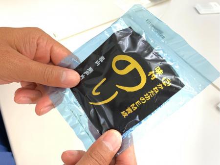スーパーに並ぶ海苔の箱詰めや検品など工場内軽作業