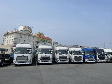 大手トラックメーカー販社での総合整備職