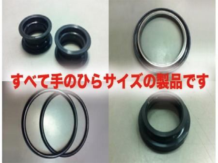 ゴムシートをプレスする機械の操作