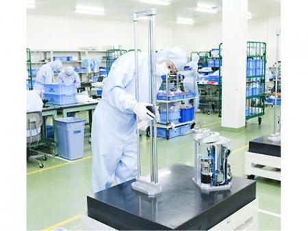 ＦＡ機器の組み立て