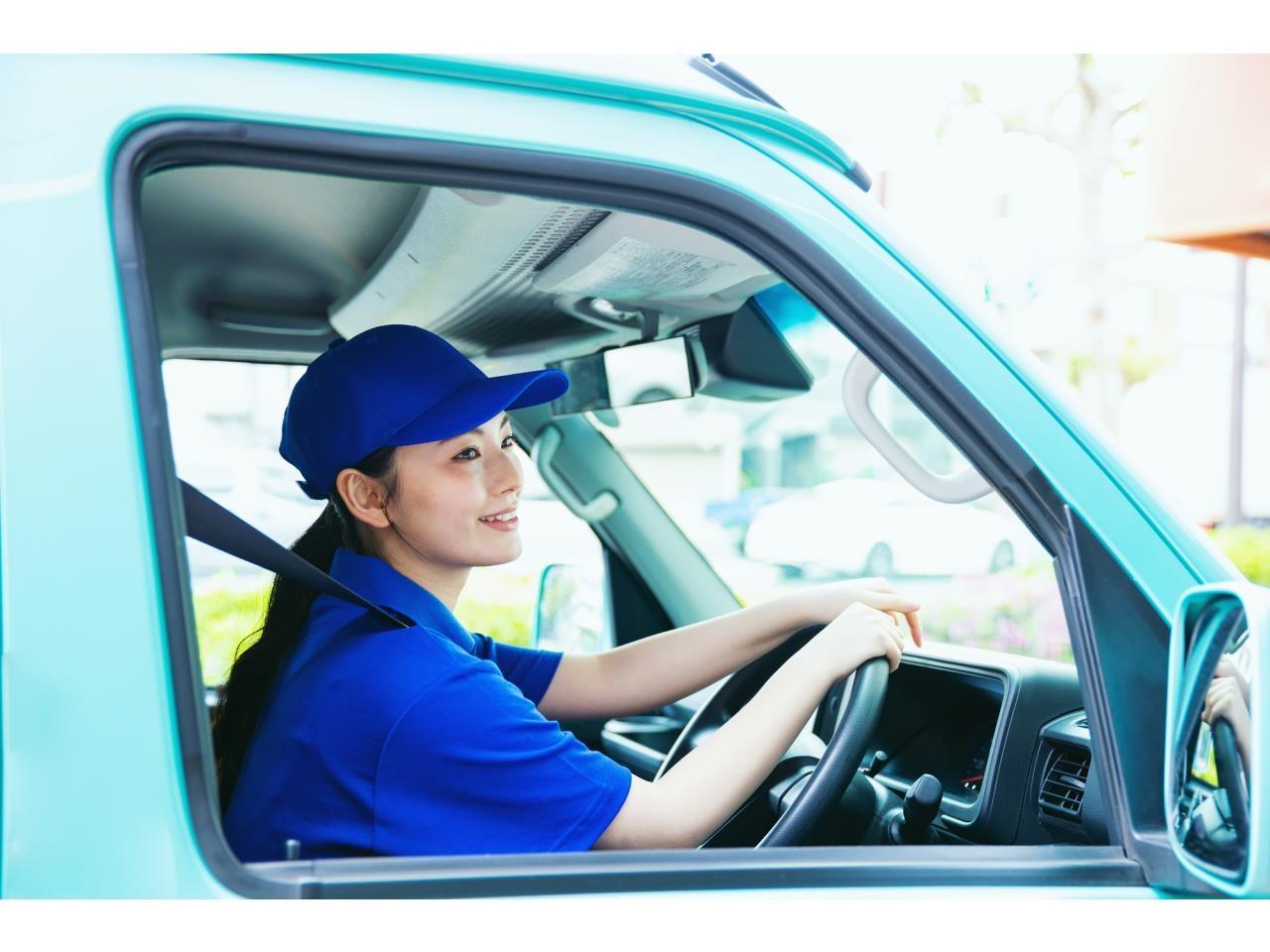 中距離４ｔトラックドライバー職