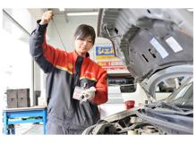 大手ガソリンスタンドでのサービススタッフ