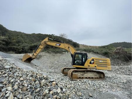 砕石・砕砂製造プラント設備での保全・修繕作業員