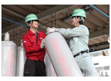 土日祝お休みで未経験の方も歓迎のＬＰガスボンベの検査および充填作業