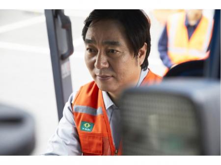 自動車部品の出荷準備