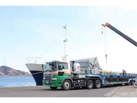 大手物流会社のグループ企業での大型トラック構内運転士