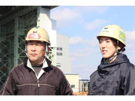 大手物流会社のグループ企業での大型トラック構内運転士