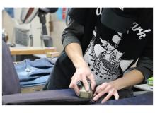 エアコン完備の作業風景