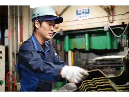自動車部品メーカーでの製造