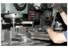 部品の機械加工