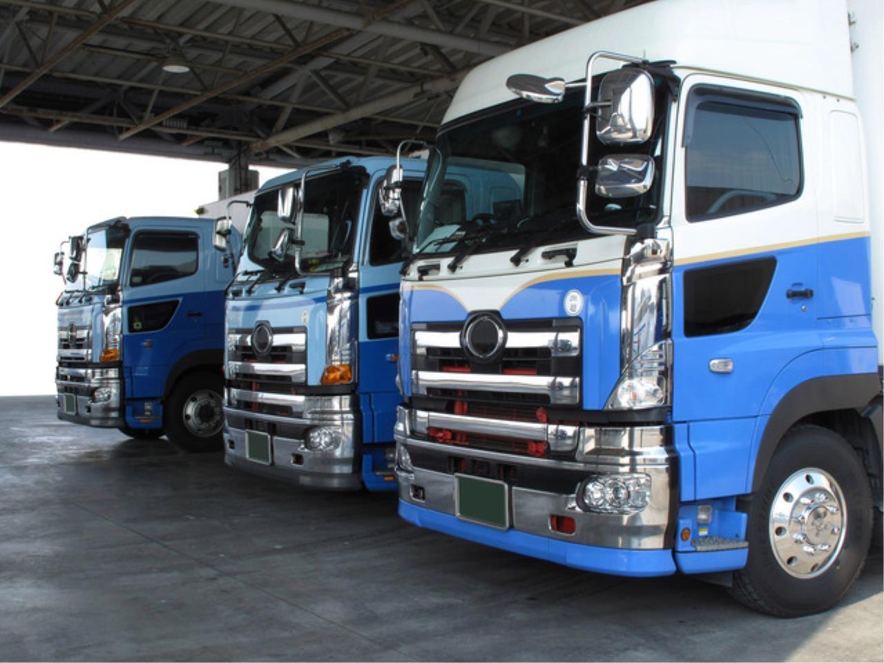 １０ｔ大型平ボディトラックでの中長距離輸送