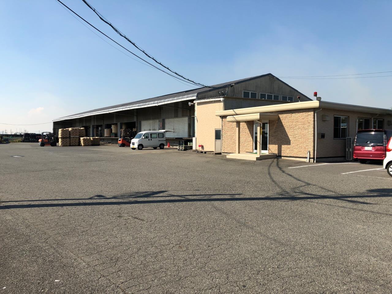 安定した物量のある、中距離４ｔドライバー職！！