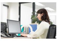 正社員・紹介予定派遣の作業風景