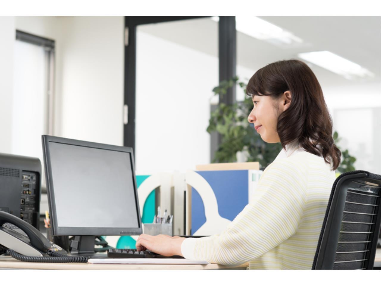 化学メーカーでの営業事務