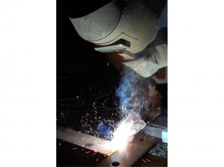 半自動溶接作業