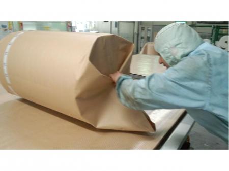 完成品の包装･目視検査