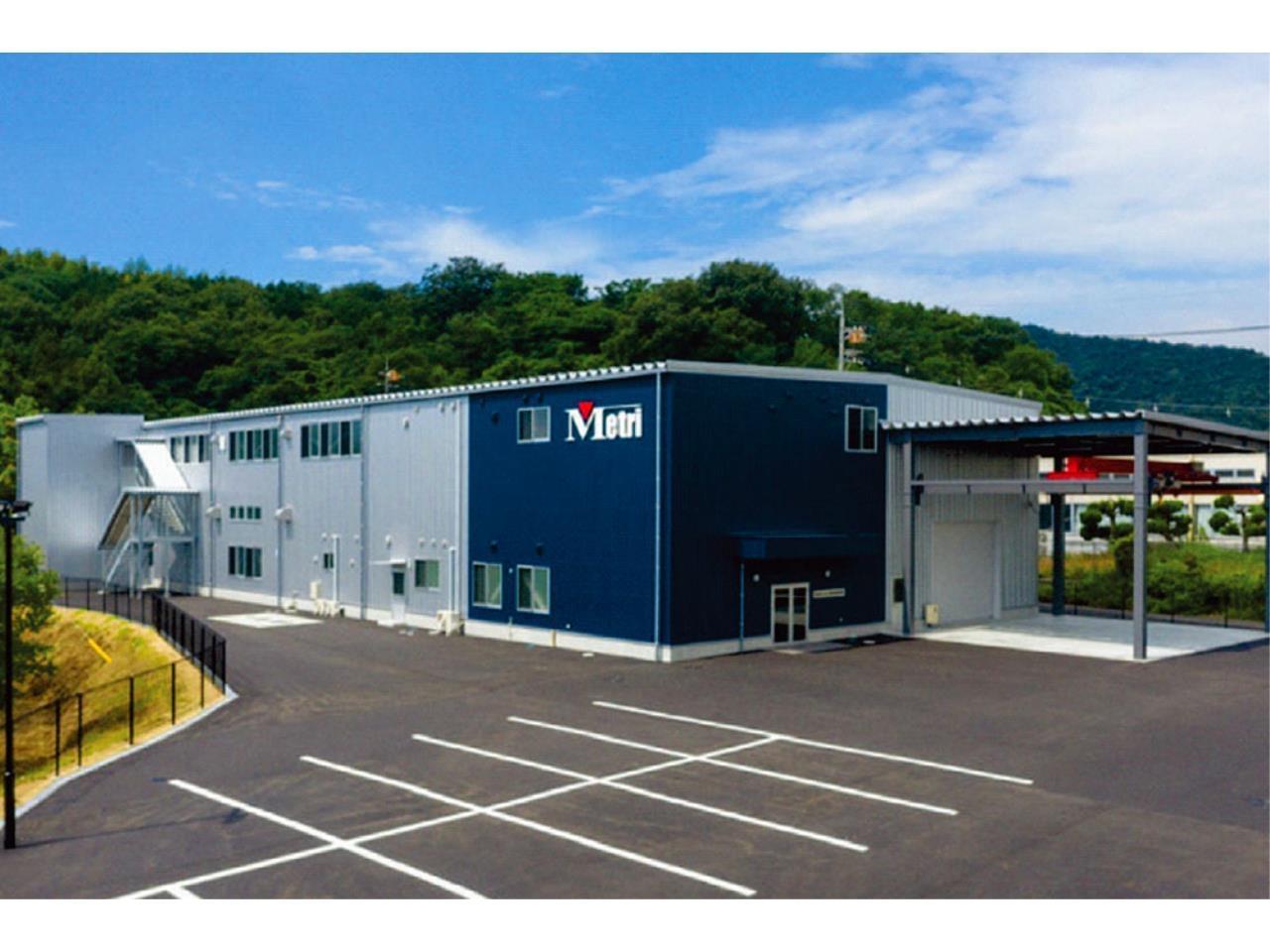 未経験でも応募可能！年間休日１２１日♪品質管理補助職を募集