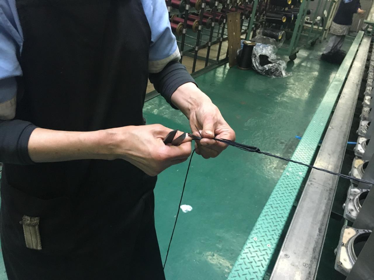 糸のセットや結びなどのシンプル軽作業