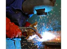 作業・製造系の作業風景