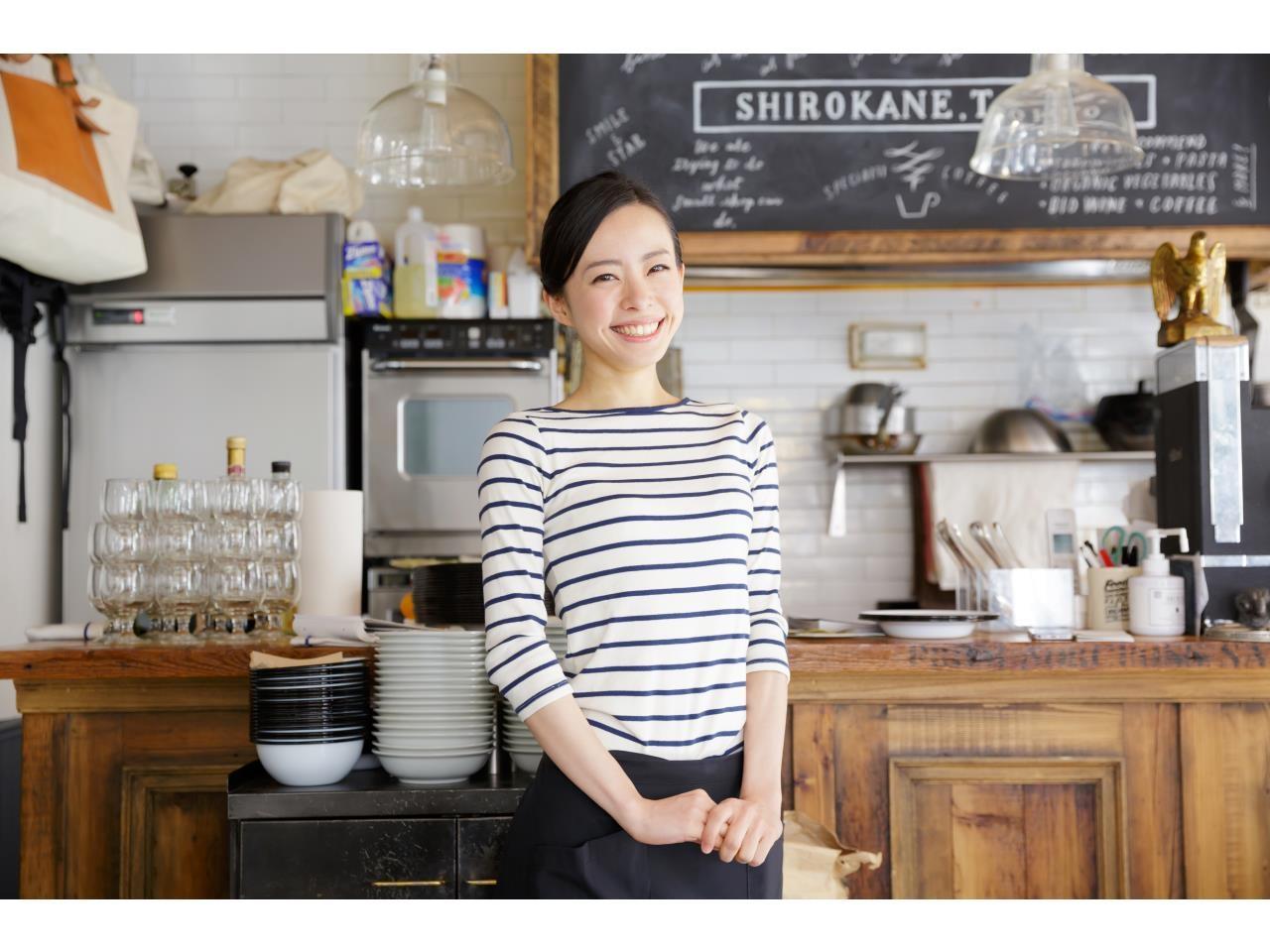 イコットニコット内にあるパスタ専門店での正社員スタッフ