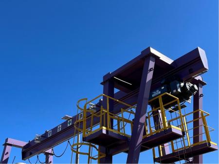 クレーンのメンテナンス：【定時退社】経験不問・資格不問