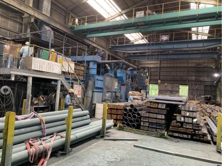 長期安定の鋼材の加工作業