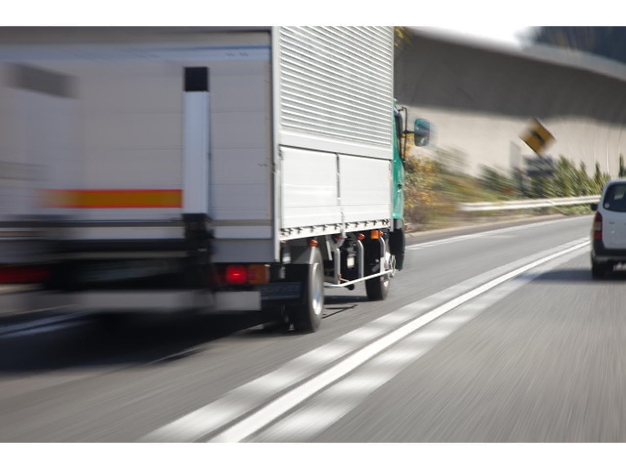 ４ｔトラックでの製品の配送（福山市内）